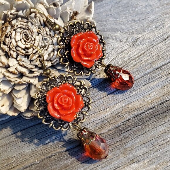 Red Rose Cabochon Teardrop Cut Crystal Bronze Filigree Earrings - Picture 5 of 5